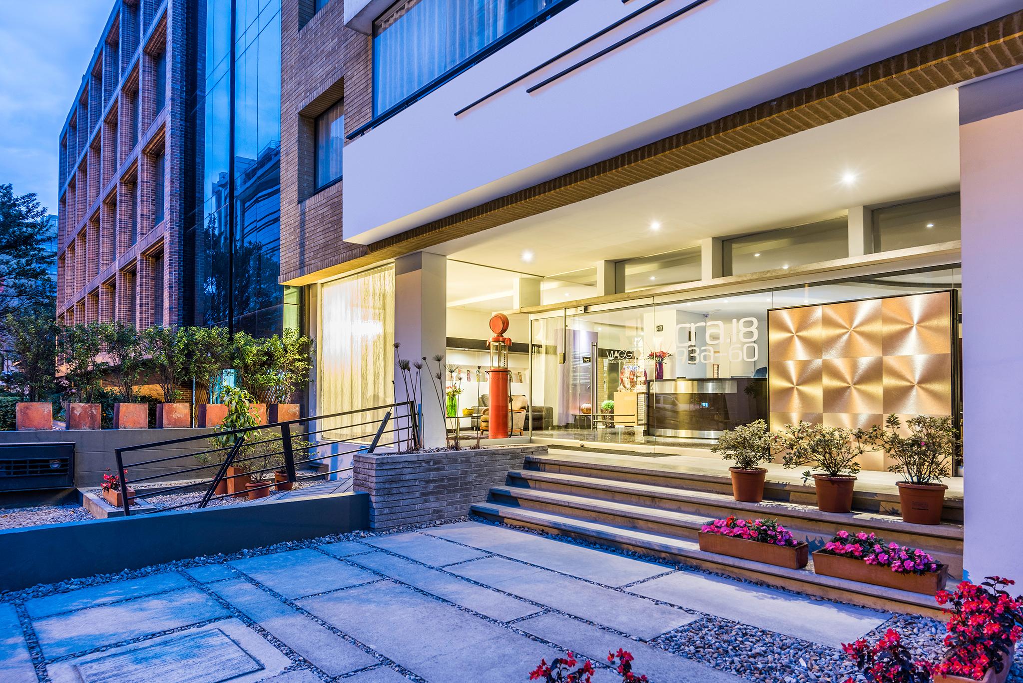 Hotel Viaggio Nueve Tres Богота Екстериор снимка