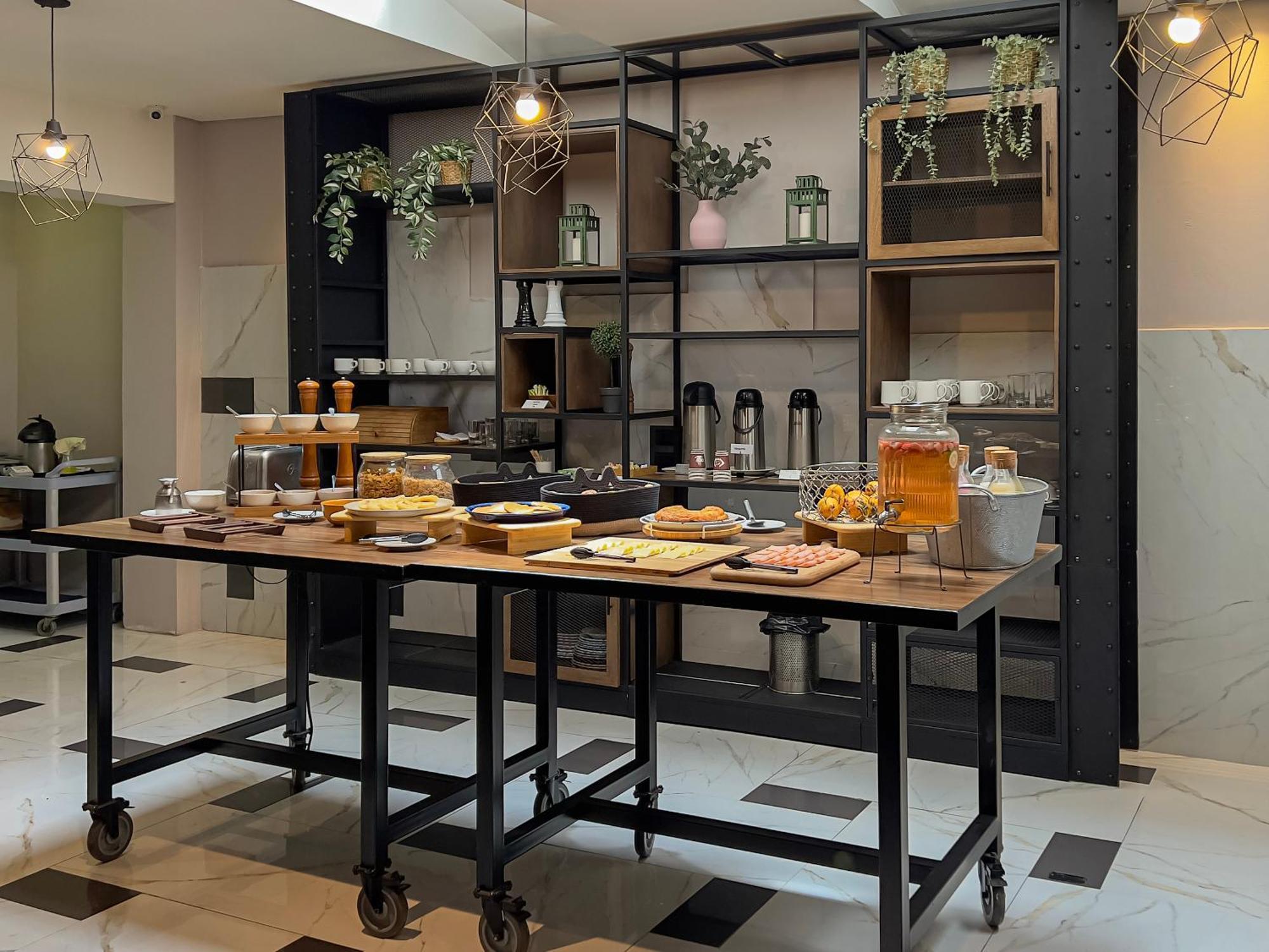 Hotel Viaggio Nueve Tres Богота Екстериор снимка