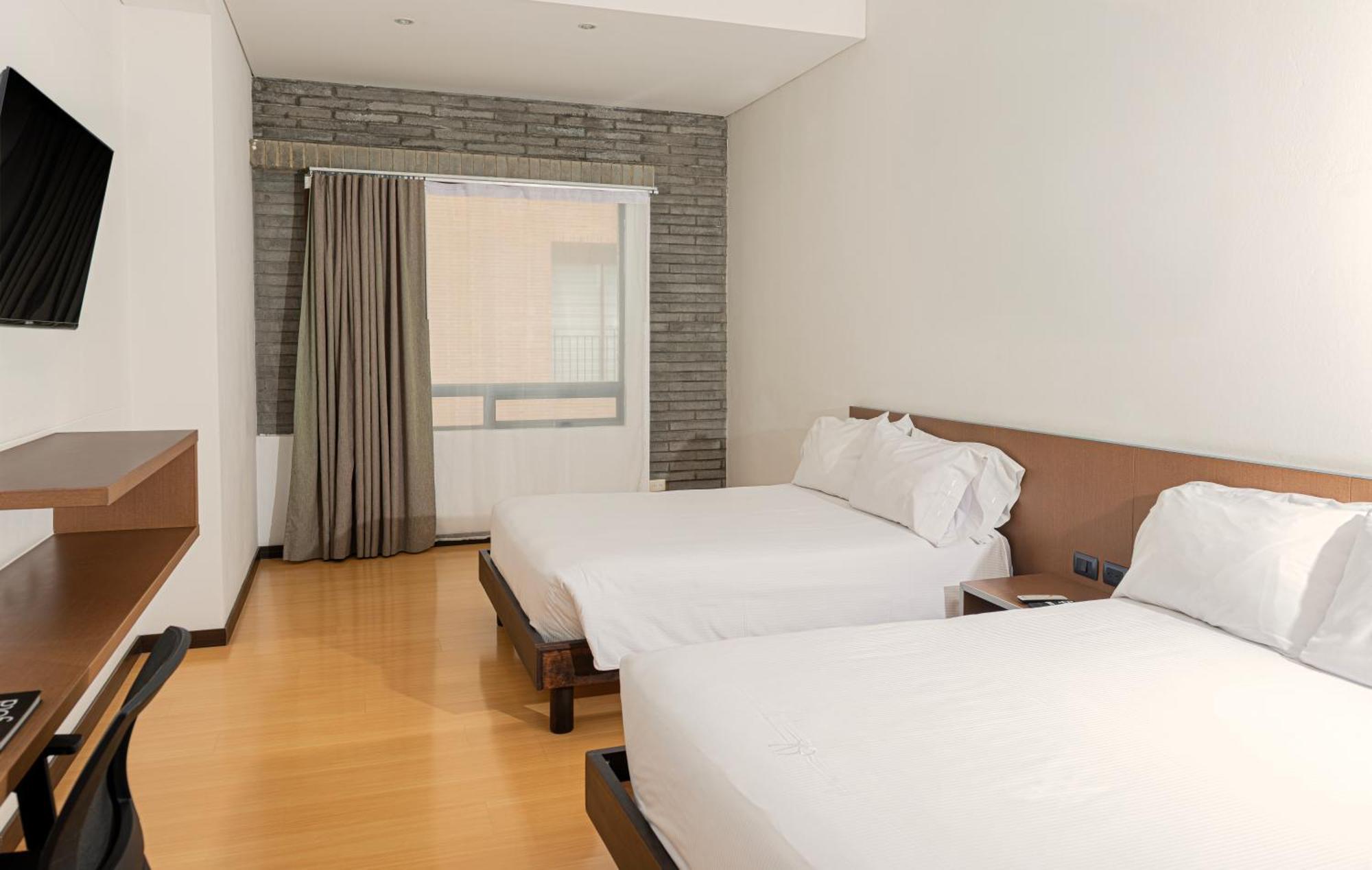 Hotel Viaggio Nueve Tres Богота Екстериор снимка